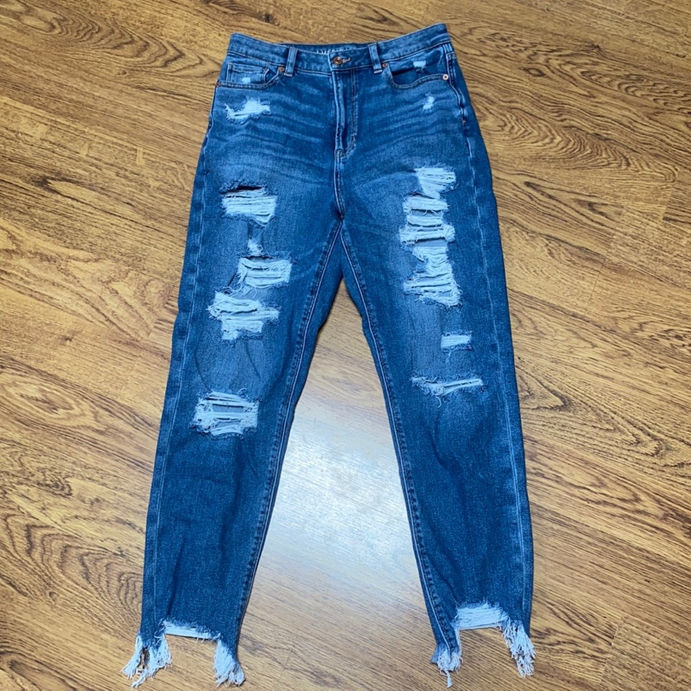 American Eagle Mom Jeans